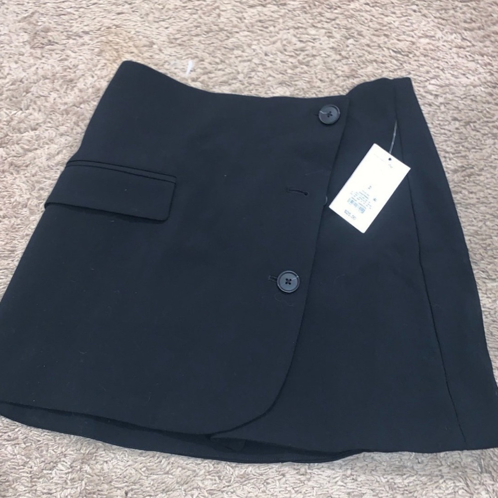 Black Buttoned Skirt size small